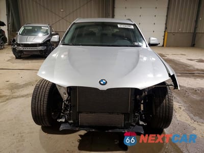 Piąte zdjęcie samochodu w środku: 2017 BMW X3 XDRIVE28I VIN:5UXWX9C57H0D97009 - miniatura