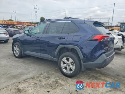 Drugie zdjęcie samochodu z przodu: 2020 TOYOTA RAV4 XLE VIN:2T3W1RFV2LC064508 - miniatura
