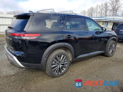 Trzecie zdjęcie samochodu z tyłu: 2025 NISSAN PATHFINDER SL VIN:5N1DR3CDXSC254903 - miniatura