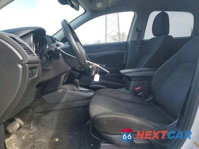 Zdjęcie 7 z 13 samochodu: 2020 MITSUBISHI OUTLANDER SPORT SE VIN:JA4AP4AU3LU024180 - miniatura