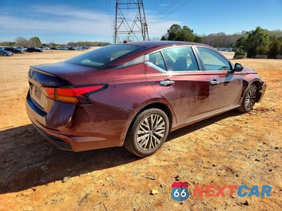 Trzecie zdjęcie samochodu z tyłu: 2023 NISS ALTIMA VIN:1N4BL4DV5PN323394 - miniatura
