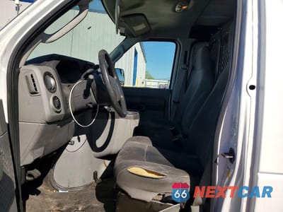 Zdjęcie 7 z 13 samochodu: 2014 FORD E250 UTILITY / SERVICE VAN VIN:1FTNS2EL9EDA40074 - miniatura