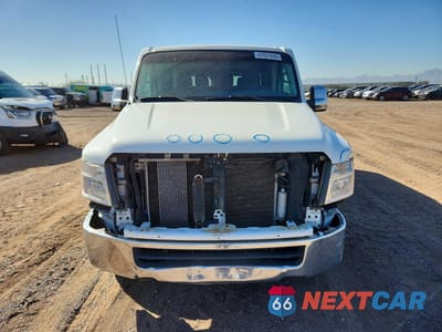 Piąte zdjęcie samochodu w środku: 2018 NISSAN NV 3500 HD S VIN:5BZBF0AA2JN852434 - miniatura