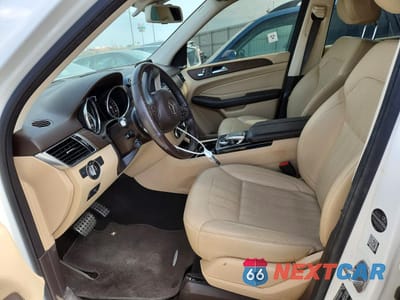 Zdjęcie 7 z 14 samochodu: 2019 MERCEDES-BENZ GLE 400 4MATIC VIN:4JGDA5GBXKB210174 - miniatura