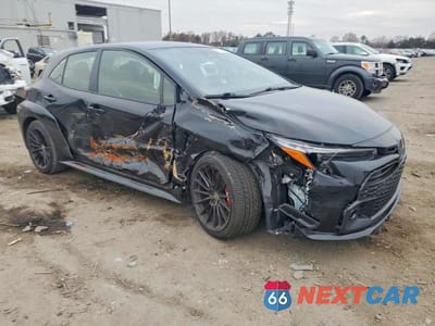 Czwarte zdjęcie samochodu z boku: 2024 TOYOTA GR COROLLA CORE VIN:JTNABAAE4RA010466 - miniatura