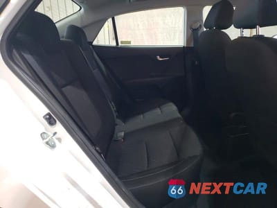 Zdjęcie 10 z 11 samochodu: 2023 KIA RIO LX VIN:3KPA24AD9PE596573 - miniatura