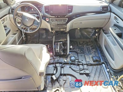 Zdjęcie 8 z 14 samochodu: 2022 HONDA PILOT TOURING VIN:5FNYF5H65NB002911 - miniatura