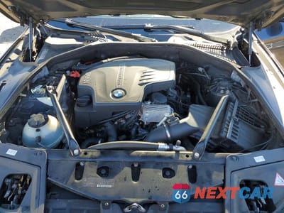 Zdjęcie 11 z 12 samochodu: 2013 BMW 528 XI VIN:WBAXH5C59DDW14326 - miniatura