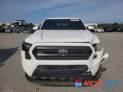 Piąte zdjęcie samochodu w środku: 2024 TOYOTA TACOMA SR5 VIN:3TYKB5FN5RT009410 - miniatura