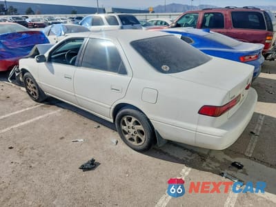 Drugie zdjęcie samochodu z przodu: 1997 TOYOTA CAMRY CE VIN:4T1BF22K4VU036819 - miniatura