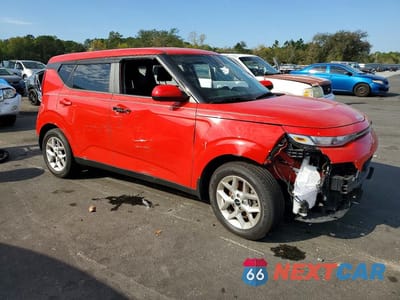 Czwarte zdjęcie samochodu z boku: 2022 KIA SOUL LX VIN:KNDJ23AU6N7155331 - miniatura