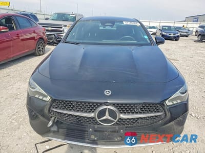 Piąte zdjęcie samochodu w środku: 2024 MERCEDES-BENZ CLA 250 4MATIC VIN:W1K5J4HB7RN460942 - miniatura