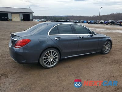 Trzecie zdjęcie samochodu z tyłu: 2015 MERCEDES-BENZ C 300 VIN:55SWF4JB8FU050119 - miniatura