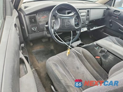 Zdjęcie 8 z 12 samochodu: 2003 DODGE DAKOTA SXT UTILITY / SERVICE TRUCK VIN:1D7GG16X13S195559 - miniatura