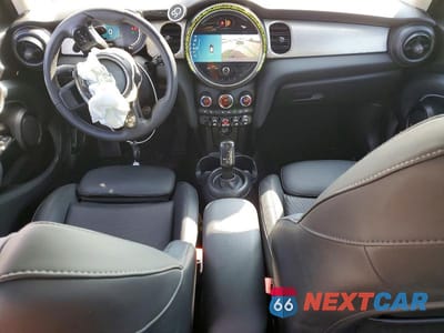 Zdjęcie 8 z 11 samochodu: 2024 MINI COOPER S VIN:WMW53DK06R2V00535 - miniatura