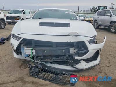 Piąte zdjęcie samochodu w środku: 2024 FORD MUSTANG GT VIN:1FA6P8CF6R5430397 - miniatura