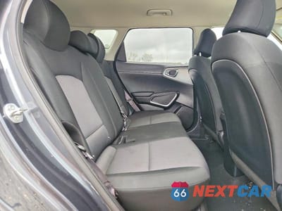 Zdjęcie 11 z 14 samochodu: 2022 KIA SOUL LX VIN:KNDJ23AU8N7822805 - miniatura