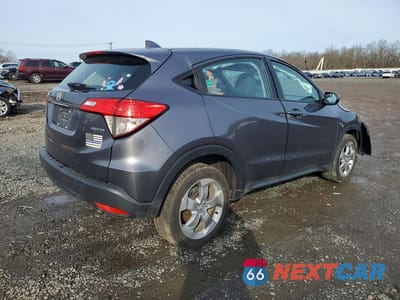 Trzecie zdjęcie samochodu z tyłu: 2021 HONDA HR-V LX VIN:3CZRU6H3XMM707231 - miniatura