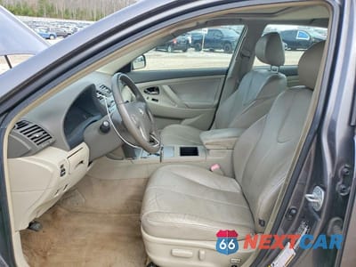 Zdjęcie 7 z 11 samochodu: 2007 TOYOTA CAMRY HYBRID BASE VIN:JTNBB46KX73027293 - miniatura