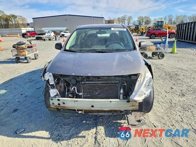 Piąte zdjęcie samochodu w środku: 2015 NISS VERSA VIN:3N1CN7AP9FL930416 - miniatura