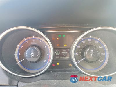 Zdjęcie 9 z 12 samochodu: 2011 HYUNDAI SONATA SE VIN:5NPEC4AC4BH134383 - miniatura