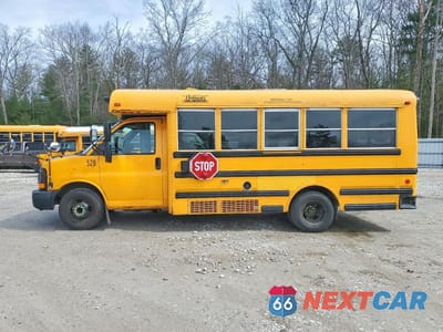 Zdjęcie 9 z 10 samochodu: 2013 THOMAS MINOTOUR G3500 - SCHOOL BUS VIN:1GB3G3BG3D1150659 - miniatura