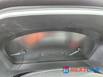 Zdjęcie 9 z 11 samochodu: 2021 FORD ESCAPE SE VIN:1FMCU9G69MUA15588 - miniatura