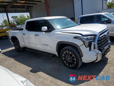 Czwarte zdjęcie samochodu z boku: 2026 TOYOTA TUNDRA LIMITED VIN:5TFJA5EC5TX051054 - miniatura