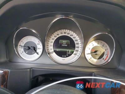Zdjęcie 9 z 14 samochodu: 2013 MERCEDES-BENZ GLK 350 4MATIC VIN:WDCGG8JB7DG104405 - miniatura