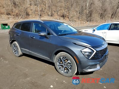 Czwarte zdjęcie samochodu z boku: 2023 KIA SPORTAGE HYBRID EX VIN:KNDPVCAG1P7083730 - miniatura