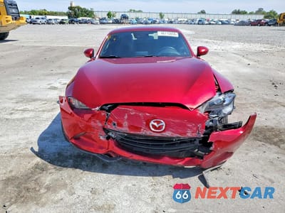 Piąte zdjęcie samochodu w środku: 2023 MAZDA MX-5 MIATA GRAND TOURING VIN:JM1NDAM71P0550941 - miniatura