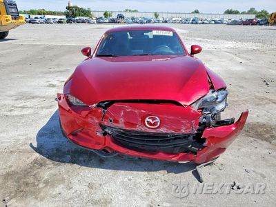 Piąte zdjęcie samochodu w środku: 2023 MAZDA MX-5 MIATA GRAND TOURING VIN:JM1NDAM71P0550941 - miniatura
