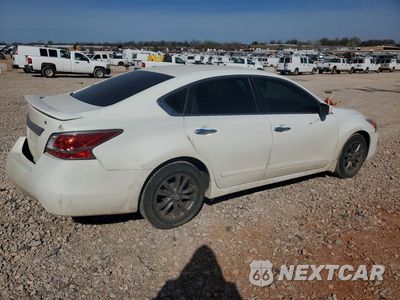 Trzecie zdjęcie samochodu z tyłu: 2015 NISSAN ALTIMA 2.5 S VIN:1N4AL3AP3FC253724 - miniatura