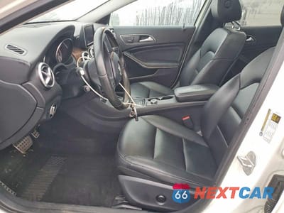 Zdjęcie 7 z 11 samochodu: 2015 MERCEDES-BENZ GLA 250 VIN:WDCTG4EB2FJ178774 - miniatura