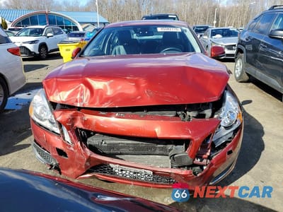 Piąte zdjęcie samochodu w środku: 2013 VOLVO S60 T5 VIN:YV1612FS4D1231747 - miniatura