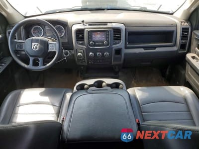 Zdjęcie 8 z 13 samochodu: 2022 RAM 1500 CLASSIC TRADESMAN VIN:1C6RR7ST1NS190097 - miniatura