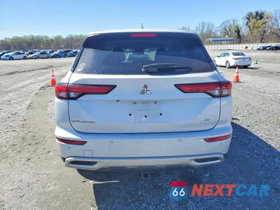 Zdjęcie 6 z 13 samochodu: 2023 MITSUBISHI OUTLANDER SE VIN:JA4J3UA80PZ017484 - miniatura