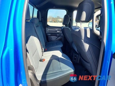 Zdjęcie 10 z 12 samochodu: 2021 RAM 1500 BIG HORN VIN:1C6SRFBT8MN687253 - miniatura