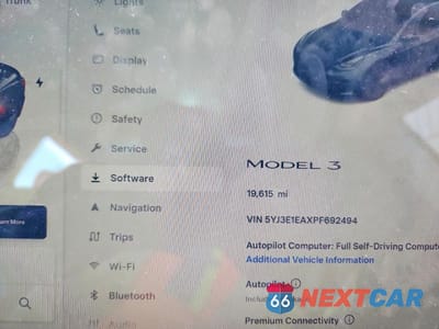 Zdjęcie 9 z 12 samochodu: 2023 TESLA MODEL 3 VIN:5YJ3E1EAXPF692494 - miniatura