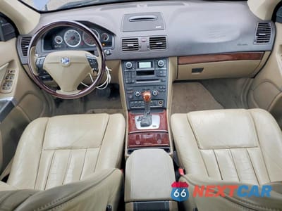 Zdjęcie 8 z 13 samochodu: 2013 VOLVO XC90 3.2 VIN:YV4952CZ7D1667854 - miniatura