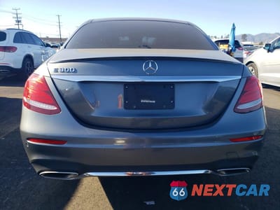 Zdjęcie 6 z 11 samochodu: 2019 MERCEDES-BENZ E 300 VIN:WDDZF4JB9KA580462 - miniatura
