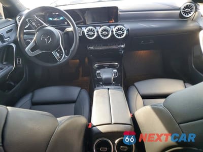 Zdjęcie 8 z 12 samochodu: 2020 MERCEDES-BENZ CLA 250 VIN:W1K5J4GB9LN106364 - miniatura