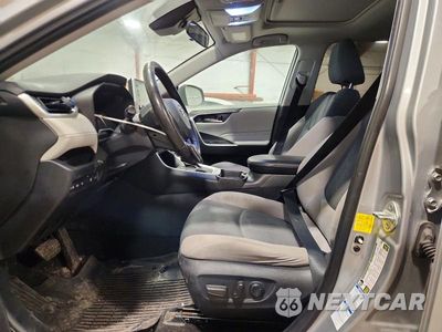 Zdjęcie 7 z 14 samochodu: 2019 TOYOTA RAV4 XLE VIN:2T3P1RFV9KW055662 - miniatura