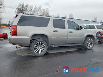 Trzecie zdjęcie samochodu z tyłu: 2008 CHEVROLET SUBURBAN C1500 LS VIN:3GNFC16Y38G203970 - miniatura