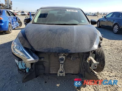 Piąte zdjęcie samochodu w środku: 2019 NISSAN SENTRA SV VIN:3N1AB7AP0KY333166 - miniatura