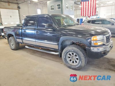 Czwarte zdjęcie samochodu z boku: 2006 GMC SIERRA K1500 HEAVY DUTY VIN:1GTGK13U76F187045 - miniatura