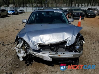 Piąte zdjęcie samochodu w środku: 2004 MAZDA 3 HATCHBACK VIN:JM1BK143041103867 - miniatura