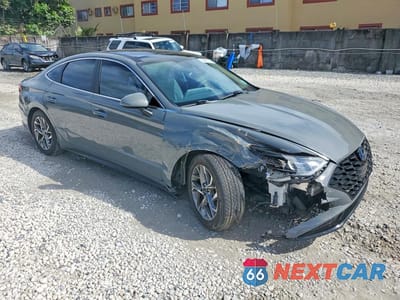 Czwarte zdjęcie samochodu z boku: 2020 HYUNDAI SONATA SEL VIN:5NPEF4JA4LH002103 - miniatura