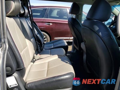 Zdjęcie 11 z 14 samochodu: 2020 KIA SEDONA EX VIN:KNDMB5C18L6575493 - miniatura