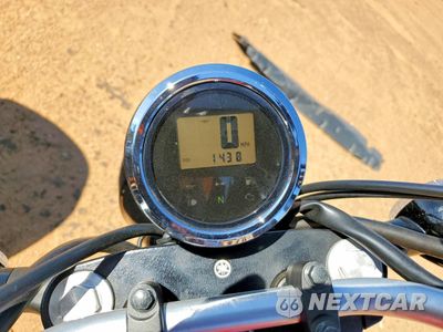Zdjęcie 7 z 9 samochodu: 2017 YAMAHA SCR950 VIN:JYAVN08E8HA000644 - miniatura